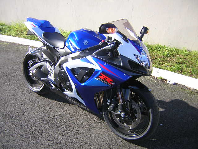 [Image: gsxrk7010.jpg]